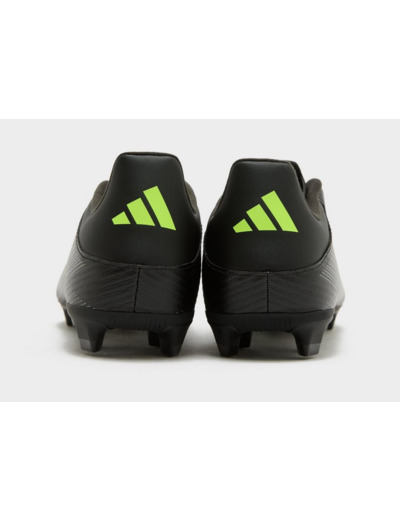 adidas Chaussure F50 Club Terrain souple / Multi-surfaces