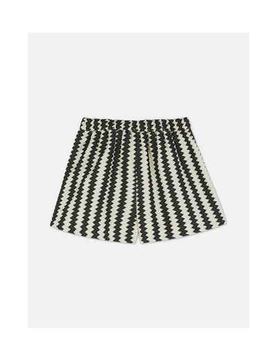 Short monochrome