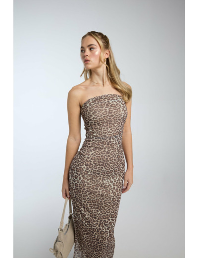Robe cintrée