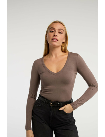 Chemise à manches longues avec col en V