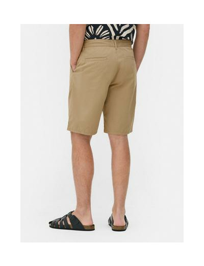 Short chino à braguette boutonnée