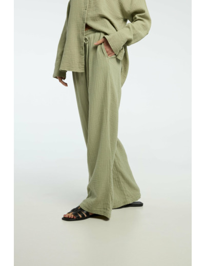 Pantalon à jambe large