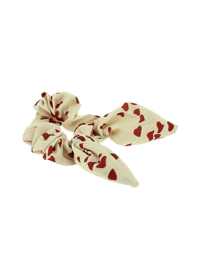Chouchou beige imprimé cœur