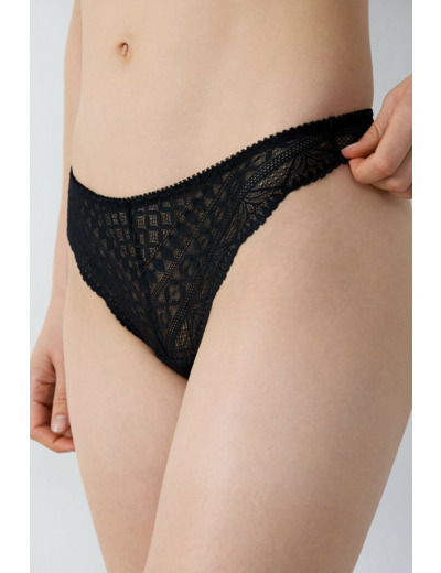 Tanga en dentelle