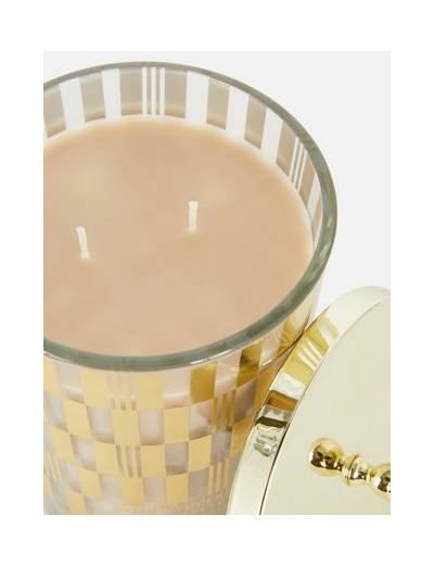 Bougie parfumée dans un pot décoratif