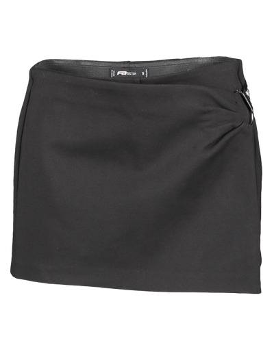 Skort