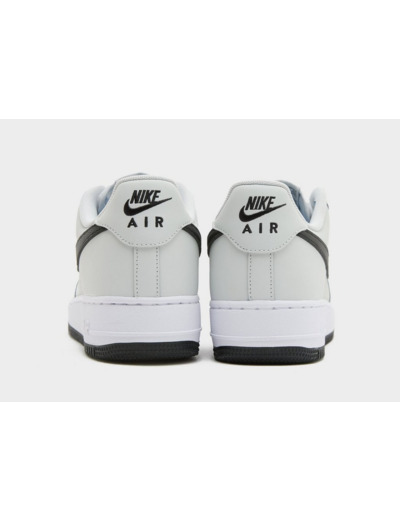 Nike Air Force 1 Tech