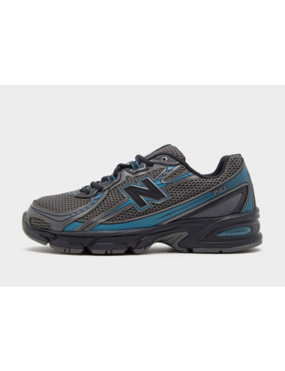 New Balance 740