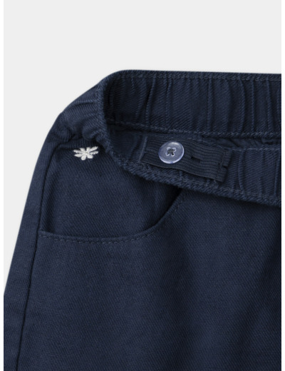 Short brodé