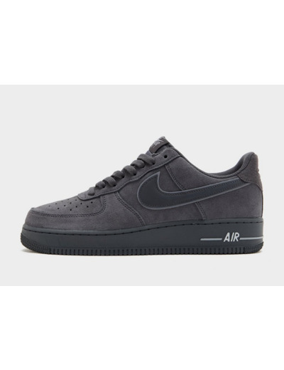 Nike Air Force 1 ’07 LV8