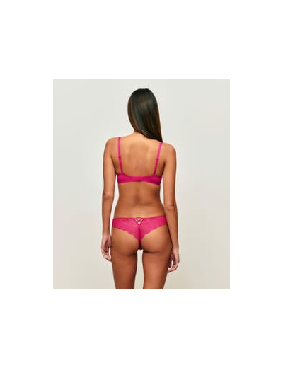 Soutien-gorge ampliforme en dentelle