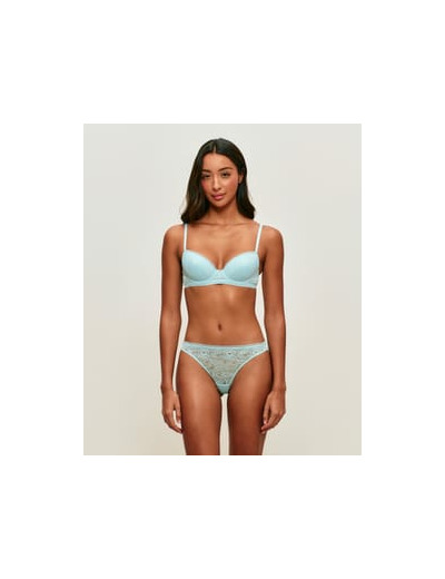 Soutien-gorge ampliforme en dentelle