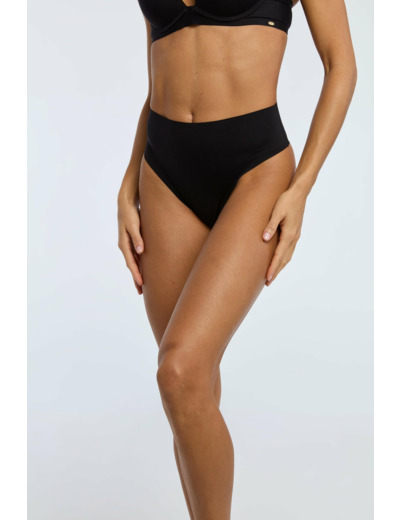 String taille haute