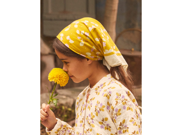 Foulard imprimé fleuri