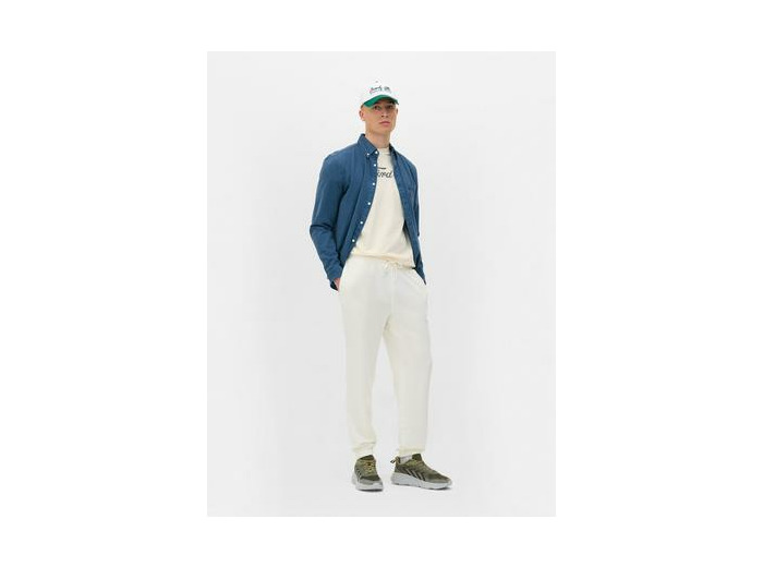 Bas de jogging resserré à la cheville