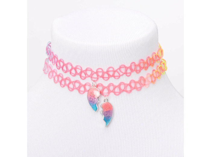 Ras-de-cou effet tatouage phosphorescent cœur fluo sœurs - Lot de 2