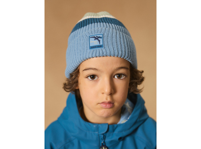 Bonnet rayé en maille