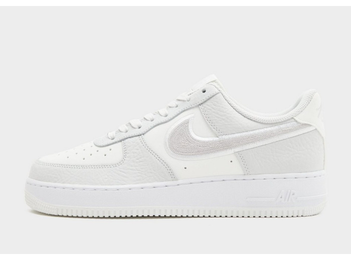 Nike Air Force 1 '07 LV8