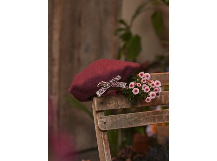 Béret avec noeud imprimé