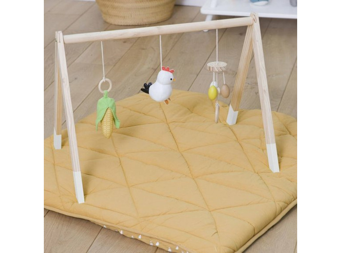 ARCHE D'ÉVEIL EN FORME DE FERME DE LITTLE BIG FRIENDS