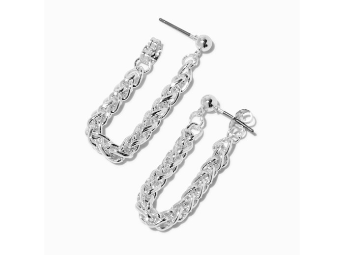 Boucles d’oreilles reliées par une chaîne maillons gourmette couleur argentée