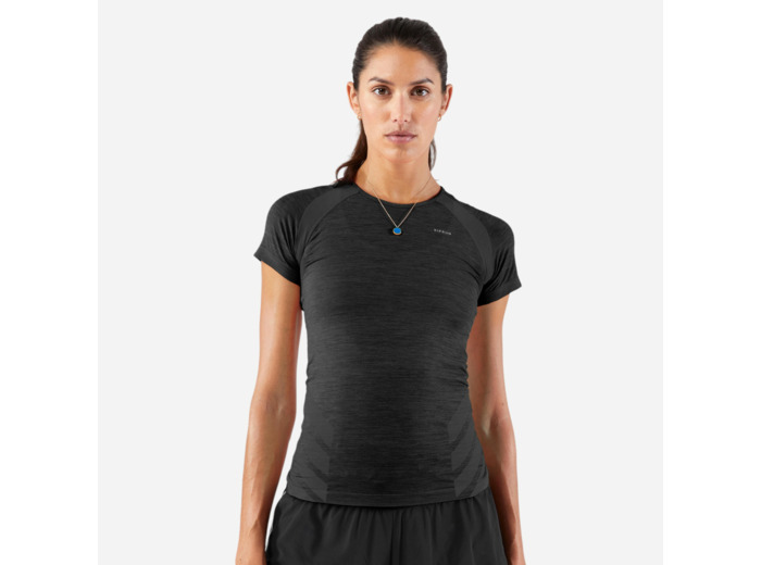 T-shirt running & trail sans couture femme - kiprun run 500 confort slim noir