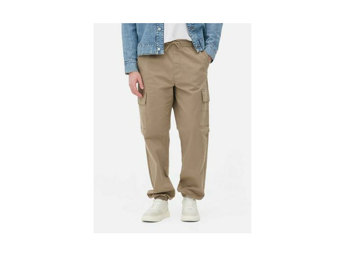 Pantalon cargo resserré aux chevilles