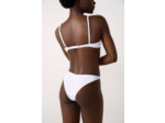 Bikini brésilien bas de maillot détails bijoux