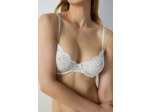 Soutien-gorge corbeille