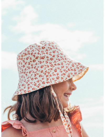 Chapeau à volants imprimé