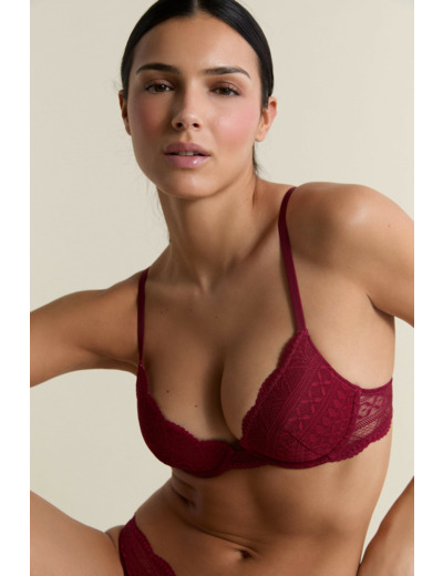 Soutien-gorge N.2 - Le push-up plongeant en dentelle,Soutien-gorge N.2 - Le push-up plongeant en dentelle;${refinementColor}