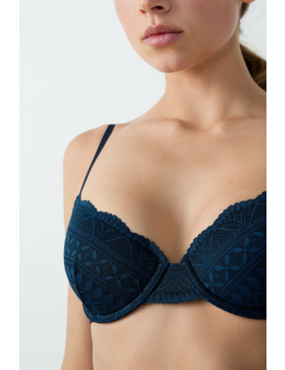 Soutien-gorge N.4 - Le coques fines