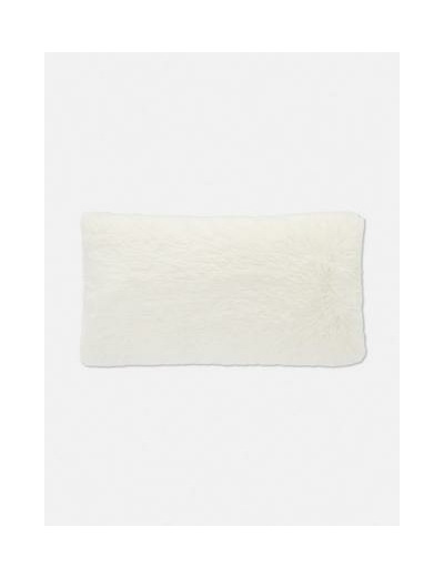 Coussin duveteux de forme allongée