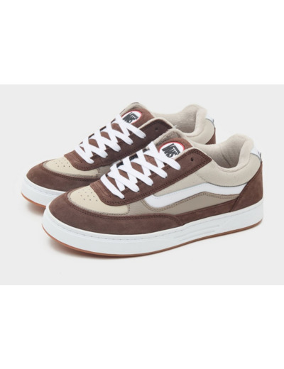 Vans Estazzo