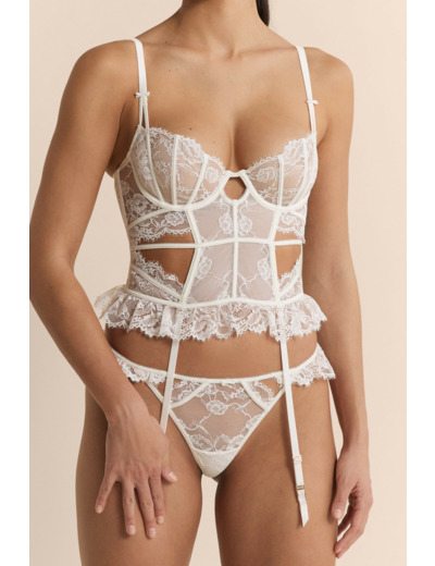 Guêpière en dentelle,Guêpière en dentelle;${refinementColor}