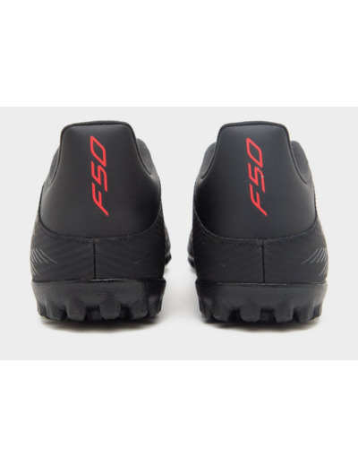 adidas Chaussure de football F50 Club terrain turf