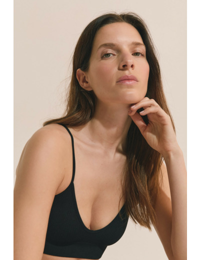 Soutien-gorge brassière col V,Soutien-gorge brassière col V;${refinementColor}