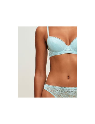 Soutien-gorge ampliforme en dentelle