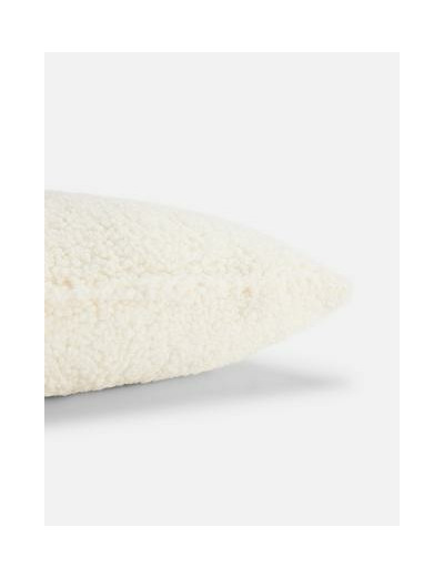 Coussin carré en tissu bouclé