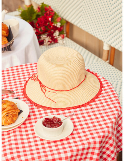 Chapeau en paille