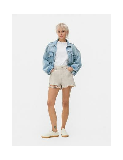 Short en jean déchiré