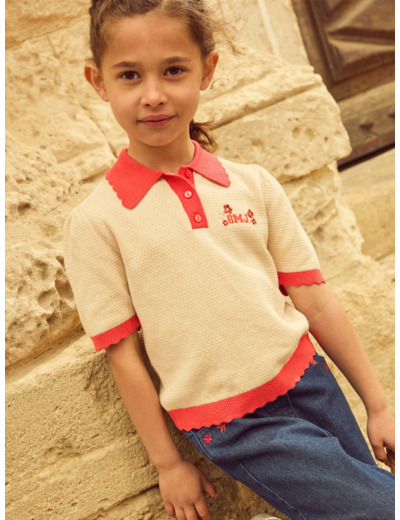 Polo écru à broderie floral avec col et manches festonnés rouge corail Fille