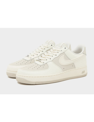 Nike Air Force 1 '07