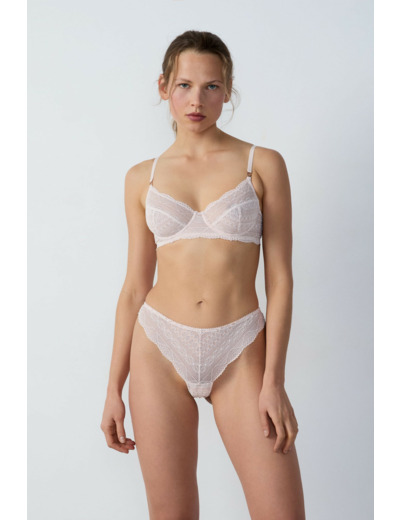 Tanga en dentelle