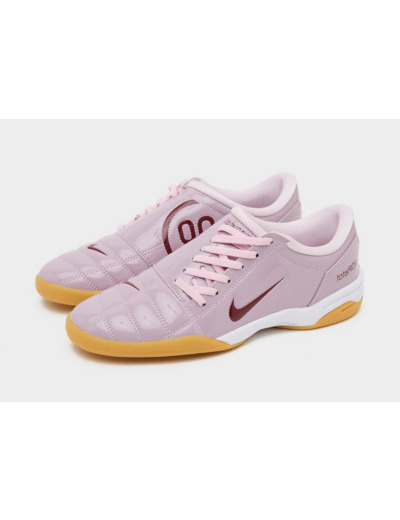Nike Total 90 Femme
