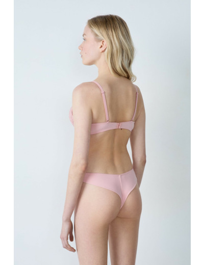 Soutien-gorge N.2 - Le push-up plongeant en dentelle