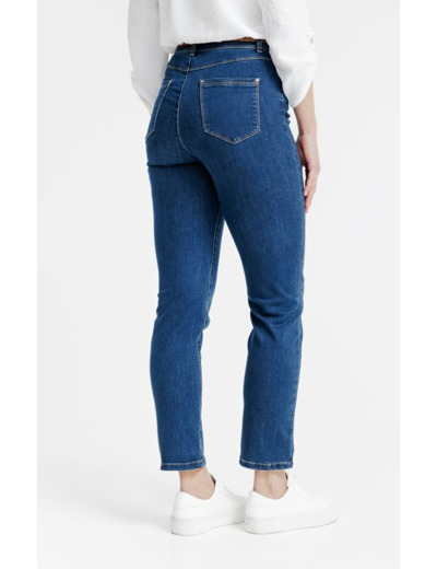 Pantacourt en denim détails clous dorés