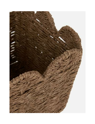 Panier tressé à bords festonnés