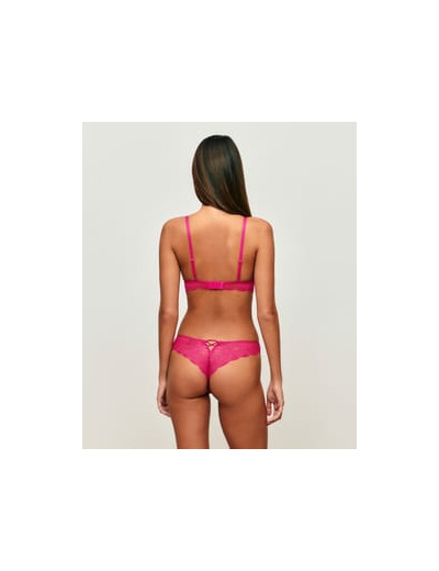Soutien-gorge triangle push-up en dentelle