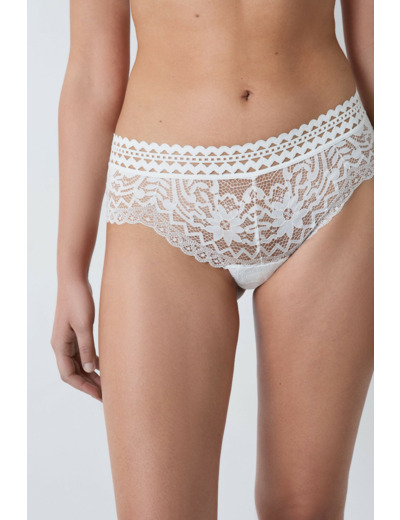 Shorty en dentelle